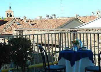 Leon D'oro 2*