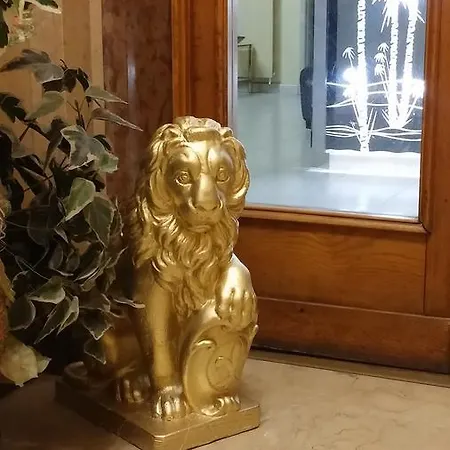 Leon D'oro 2*